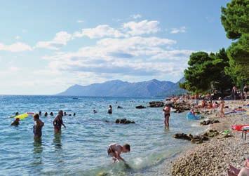 Klienti využívají veškerých služeb hlavní budovy hotelu.