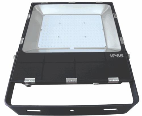 Další svítidla vhodná k osvětlení skladů a průmyslu: LED prachotěsy: LED