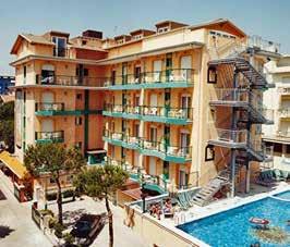 Jesolo Hotel BOLIVAR*** nástupné dni piatok, sobota, nedeľa Poloha: situovaný na obchodnej promenade pri Piazza Marina, 80 m od hotelovej pláže.
