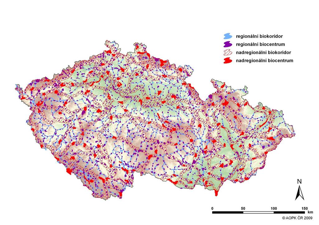 Realita ochrany krajiny - ZOPK ÚSES Od roku 1992 bylo na území ČR vymezeno asi 50 000 biocenter a 85 000