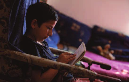 Navzájem od sebe věci odkoukávají a není tam žádná různorodost, protože většina dětí jsou romové. 12 v červnu 2012 jeho syn romi dokončil pátou třídu vyučovanou podle redukovaných osnov.