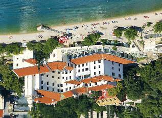 HOTEL INTERNATIONAL** - CRIKVENICA!!! PŘI ZAKOUPENÍ ZÁJEZDU DO 30.11.2017 POSKYTUJEME Z CENY UBYTOVÁNÍ SLEVU 20 % (ULTRA) - pouze pro pokoje 1/2 BM a 1/2 Sever!!!!!! PŘI ZAKOUPENÍ ZÁJEZDU DO 31.1.2018 POSKYTUJEME Z CENY UBYTOVÁNÍ SLEVU 15 % - pouze pro pokoje 1/2 BM a 1/2 Sever!