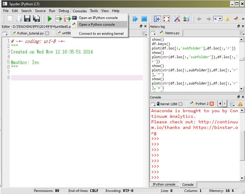 Python pokud začínáte s IDE Spyder Editor ve kterém píšete váš program Konzole ve které lze psát a