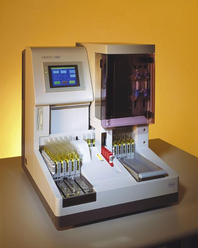 Urisys 2400 (Roche Diagnostic) plně automatický močový analyzátor pro střední a velké laboratoře kazety s 400 vyšetřovacími proužky snadné vkládání