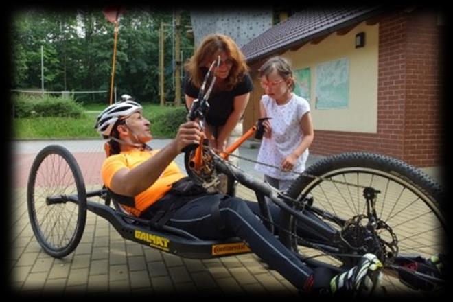 Letní rekondiční pobyt pro mobilní osoby s PAS a osoby s handicapem Cílem týdenních pobytů je umožnit rodičům několik dnů odpočinku bez starostí o své dítě a zajistit dětem prázdninový program tak,