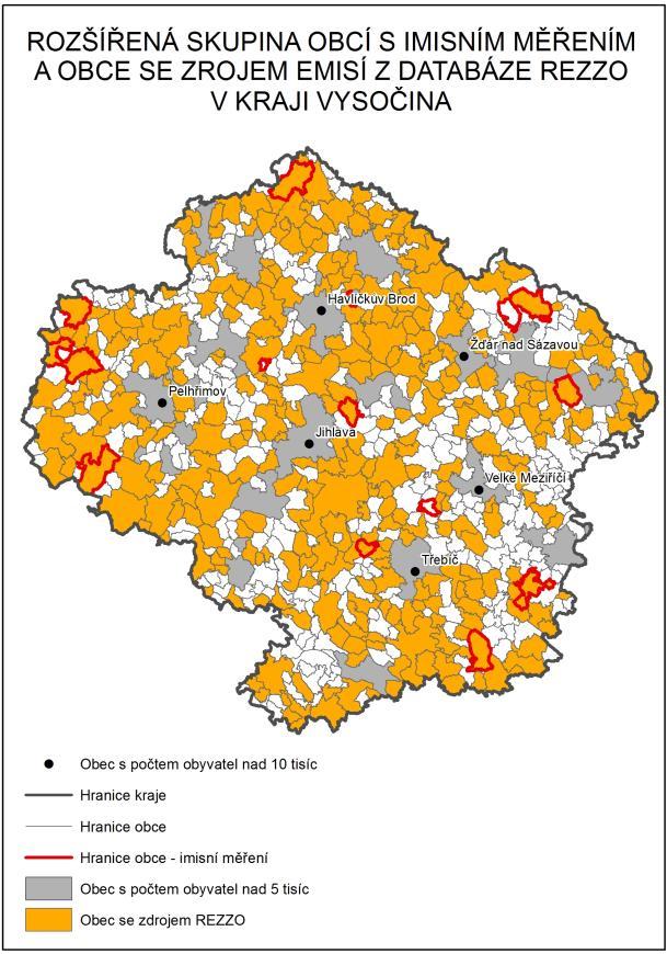 Na takto ohodnocený rastr se aplikací zonální statistiky spočetla průměrná hodnota pixelů spadajících do polygonu vyjadřujícího plochu obce.