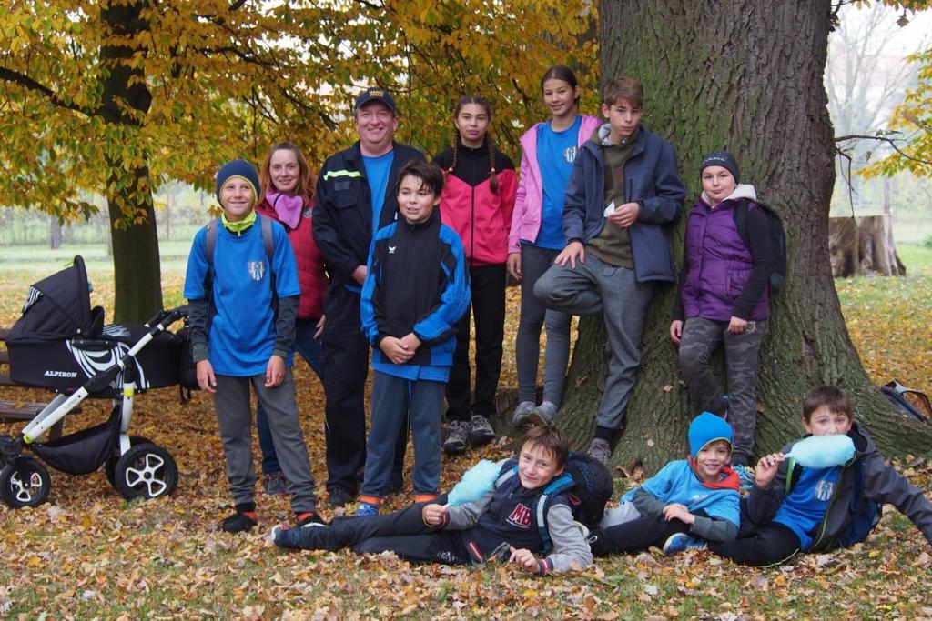 Mladí hasiči SDH Číhaň 28. 10. 2018 Tento víkend proběhly po celé naší zemi oslavy 100. výročí založení Československého státu.