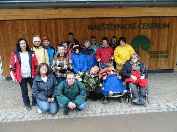 Střelské Hoštice 1. říjen 4. říjen 2015 Začátkem října jsme odjeli na podzimní ozdravný pobyt do Školy v přírodě ve Střelských Hošticích.