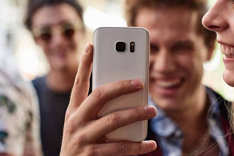 TELEFÓNY NABITÉ FUNKCIAMI PRE NAJNÁROČNEJŠÍCH PRÉMIOVÉ TELEFÓNY NABITÉ