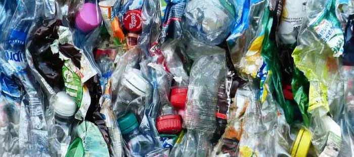 1.7.1 Základní úvahy o recyklaci plastů Termoplast se dá dobře recyklovat