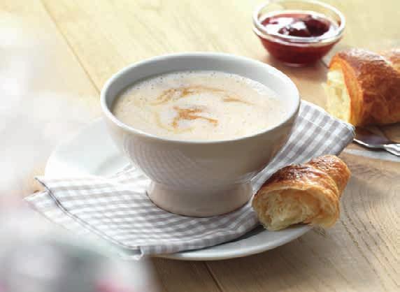 Café au lait Francouzské cafè au lait se běžně servíruje v misce a