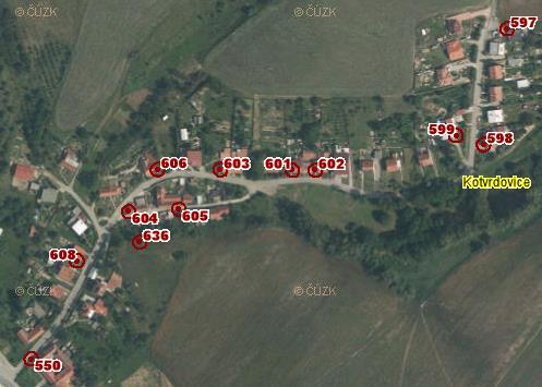 4.2 Podrobné polohové bodové pole Stávající podrobné polohové bodové pole (PPBP) bylo v obci vyhotoveno v letech 2004 2005 v rámci diplomových prací. Místopisy těchto bodů nám byly poskytnuty Ing.