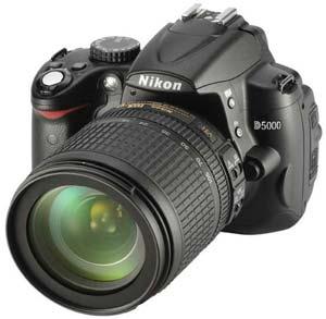 16 Mikroskop Nikon Eclipse E200 25 Nikon D5000 je jednooká zrcadlovka s fotocitlivým snímačem CMOS s celkovým počtem fotocitlivých prvků 12,2 Mpx (rozlišení snímače).