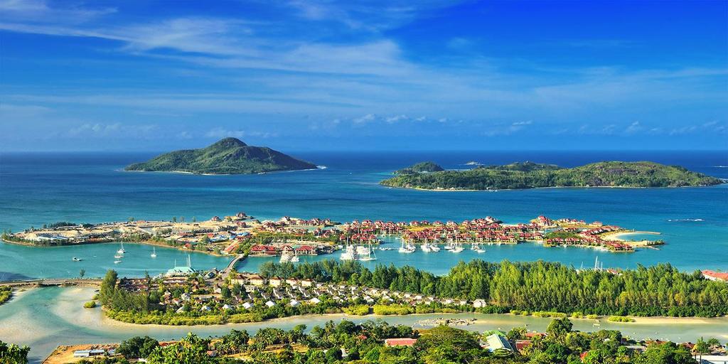 Z přístavu pokračuje transfer do hotelu Savoy Seychelles resort & Spa 5* a ubytování. Zbytek dne volno.