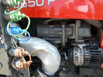 Hydraulická soustava Řada speciálních traktorů MF 3600 - konfigurace hydrogenerátorů Typ hydrogenerátoru Řízení / nezávislý vývodový hřídel PowerShuttle Speedshift / pohon přední nápravy Závěr