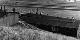 Tábor u Mladkova (německý název Heidelberg) Tábor postaven na jaře 1939. Až do zastavení prací na dálnici v roce 1942 sloužil k ubytování dělníků.