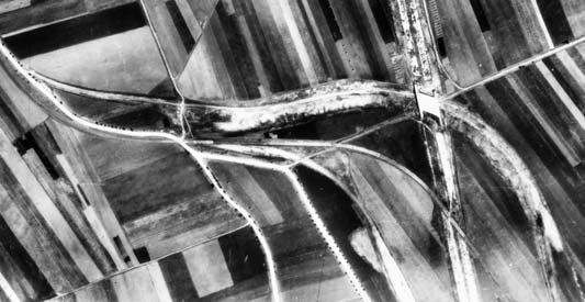 Stávající těleso železnice 2 1 1 3 6 5 4 2 3 Jevíčko III (1947): 1. Těleso dálnice 2.