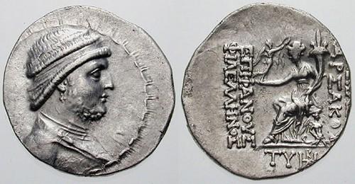 Obr. 13 Tetradrachma Mithradáta II (123 88 př.n.l.), 15.99g, Seleukie na Tigridu, na reverzu Démétér/Týché?