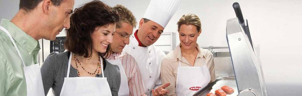 INSTRUKTÁŽ PŘÍMO NA MÍSTĚ Po domluvě a podle potřeby provede jeden z našich profesionálních kuchařů společnosti FRIMA individuální instruktáž přímo ve vaší kuchyni.