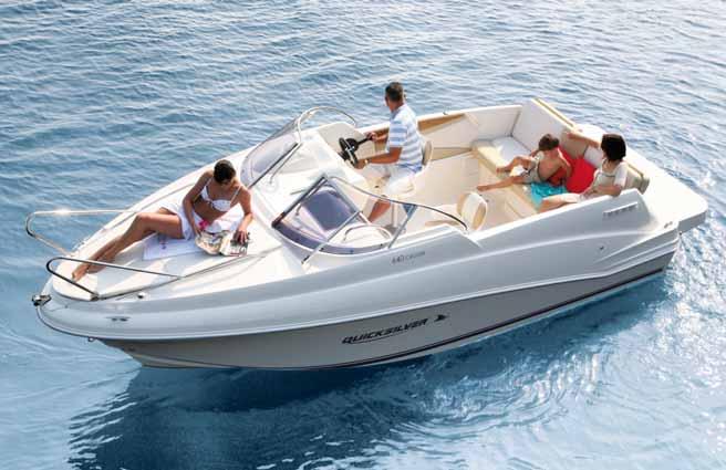 HP. Na přání: MerCruiser 4,3 MPI 220hp