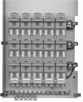 RST rozváděče nn pro distribuční transformovny vn/nn do výkonu 630kVA 1. URČENÍ Rozváděče nn typu RST jsou defi novány oborovou normou PNE 35 71 49.