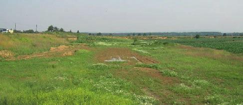 nejméně 800 tun odpadu plastů a kaučuku, a s tímto odpadem v předmětném areálu do července 2011 dále neoprávněně nakládala.