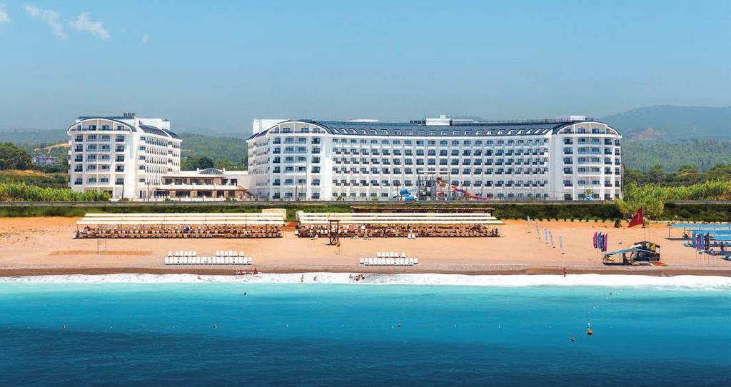 212 hotel Calido Maris Side Kızılot ALL INCLUSIVE raňajky, obedy, večere formou bufetových stolov neskoré raňajky, ľahké občerstvenie počas dňa miestne nealkoholické a alkoholické nápoje od 10:00 do