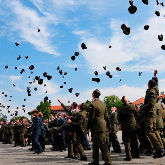 potřeby Armády ČR a civilní odborníky pro bezpečnostní systém státu,