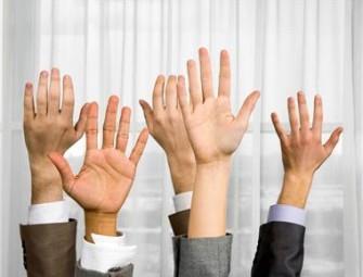 JAK TO ŘEŠIT V PŘÍPADĚ POŽADAVKU HEADCOUNTS? Řada velkých společností je nucena vše přepočítávat na počty zaměstnanců (tzv.