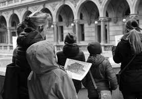 národní jinak TAJEMSTVÍ FASÁD komentované prohlídky Většina z nás bezpečně pozná budovu Národního nebo Stavovského divadla na fotografii. Jako celek.