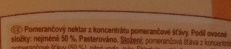 názvem použitého druhu ovoce nebo zeleniny, - je-li u ovocného a zeleninového nápoje, šťávy nebo nektaru obsah oxidu uhličitého nejméně 2 g/l, uvede se údaj, že se jedná o sycený nápoj,