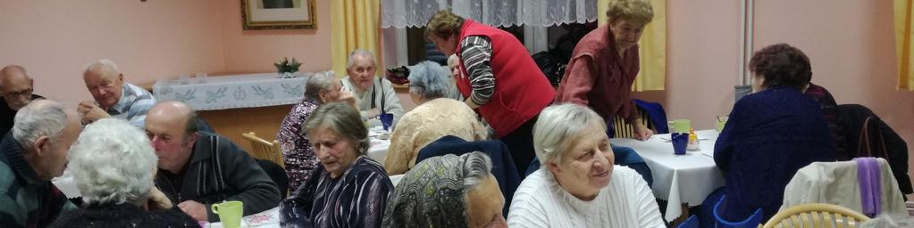 Takto by měl začínat svůj pracovní den každý charitní pracovník, řekl P. Ján Rušin na letos již posledním setkání seniorů v Halenkově. Při mši sv. se P.