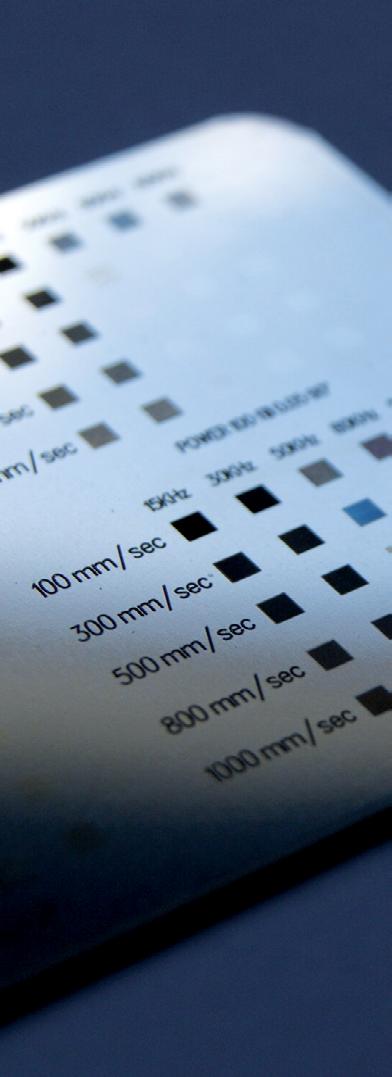 LASEROVÉ ZNAČENÍ LASEROVÁ TECHNOLOGIE TECHNOMARK Po osmi letech spolupráce se svými partnery rozšířil TECHNOMARK svou nabídku o kompletní řadu laserů, které vyhovují vysokým nárokům na produktivitu a