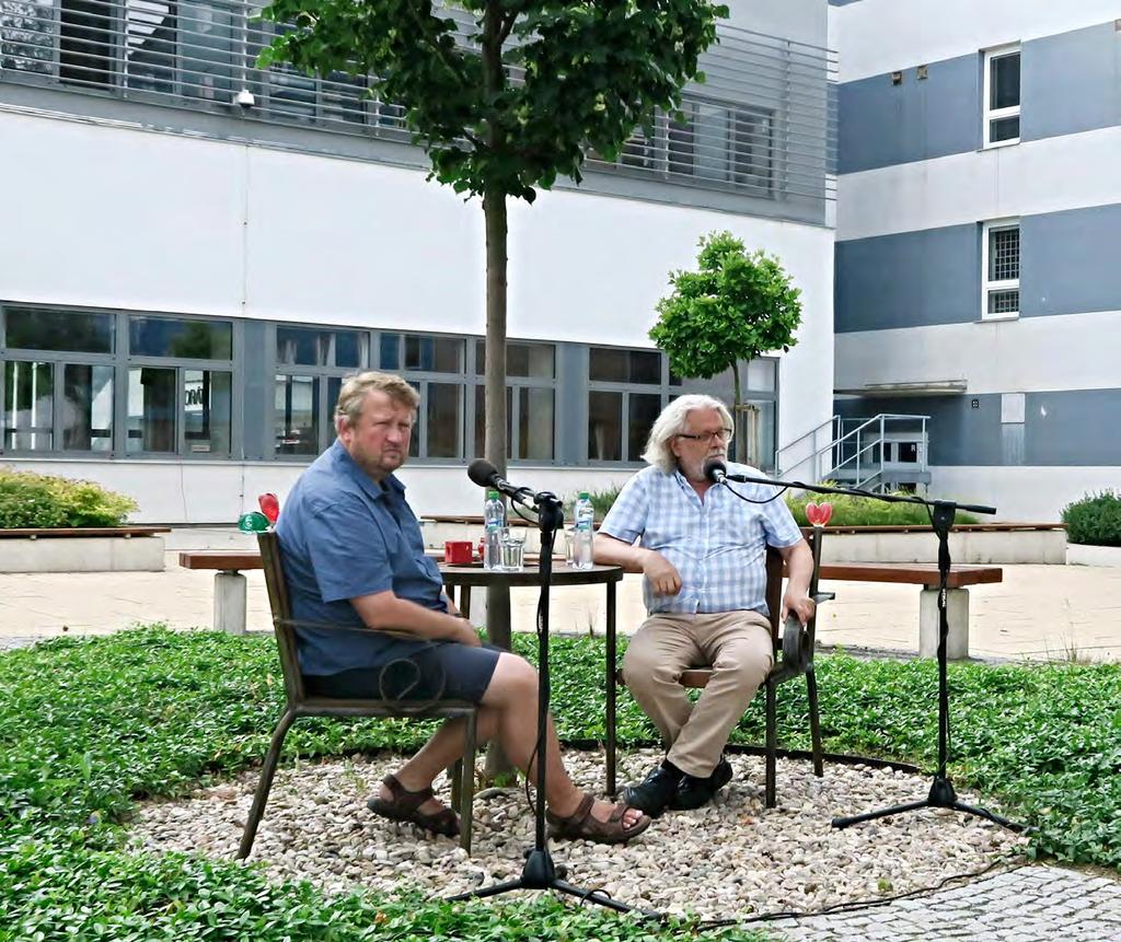 Studenti Beseda o knižní podobě dochované korespondence sourozenců Vokolkových Ze tří bratří Vokolků byl vždy nejznámější nejmladší z nich. Až časem vyšlo najevo, že všichni tři bratři byli výjimeční.