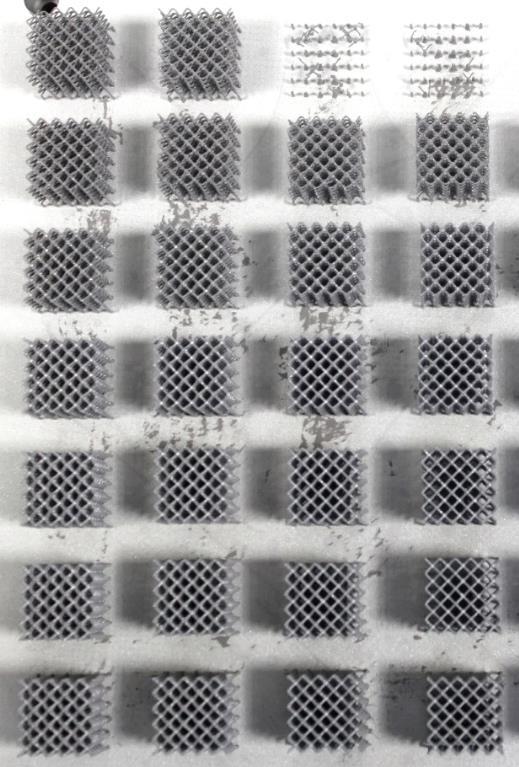 Gaussian cylinder Surface of the truss Minimum circumscribed cylinder Maximum inscribed cylinder Figure 3.