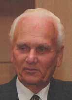 Hereditárny angioedém ako príčina Galerie bolestí brucha autorů Starší generace gastroenterologů a hepatologů Older generation of gastroenterologists and hepatologists doc. MU Dr. Jan Kotrlík, CSc.