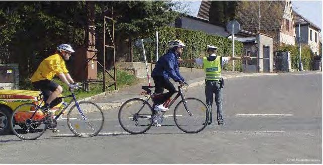 11. 5. 2018 Znalost pravidel provozu na pozemních komunikacích 10040019 [2 b.