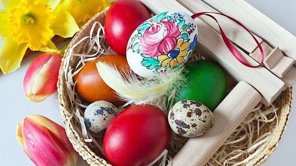 vzkříšením Ježíše Krista. Bohužel dnes tradice ustupují do pozadí a stále méně mladých lidí si uvědomuje, proč se Velikonoce vůbec slaví.
