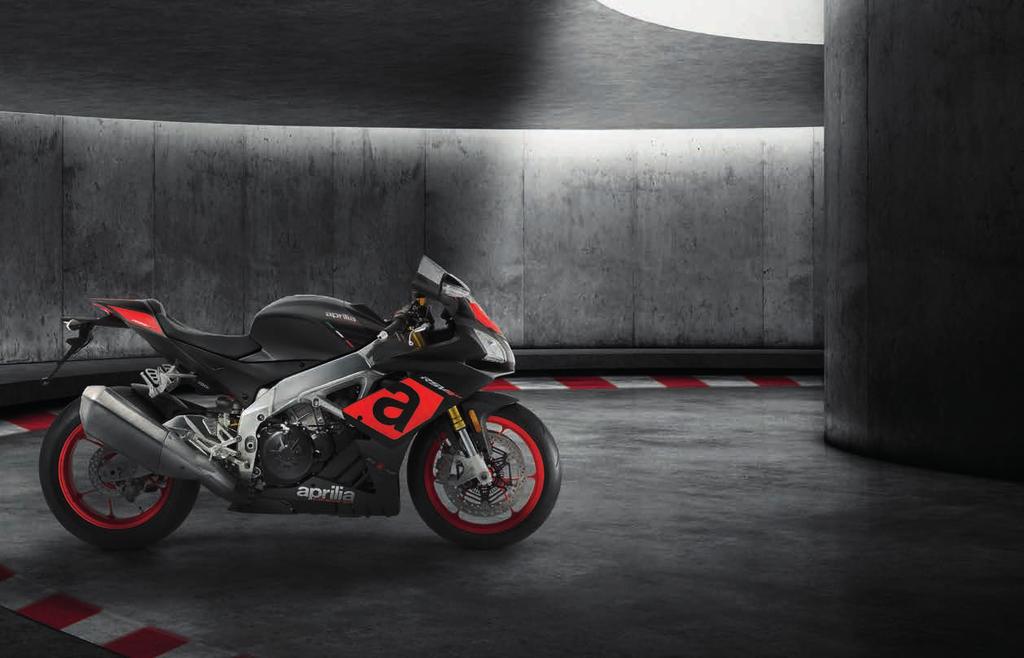 APRILIA TECHNOLOGY RSV41000 RR ZE ZÁVODNÍCH OKRUHŮ NA SILNICE PANEL PŘÍSTROJŮ TFT QUICK SHIFT NA HORU I DOLU