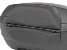 Na přání je možné Topcase vybavit zádovou opěrkou a případně krytem jiné barvy, nebo krytem s náhražkou carbonu.