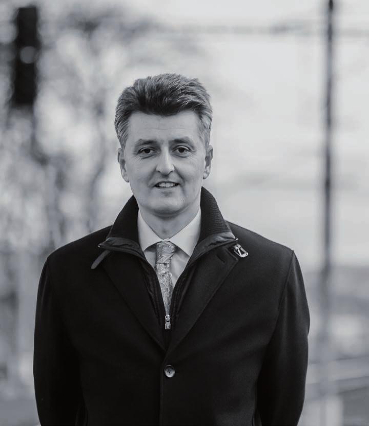 Úvodní slovo Úvodní slovo Generální ředitel SŽDC Bc.