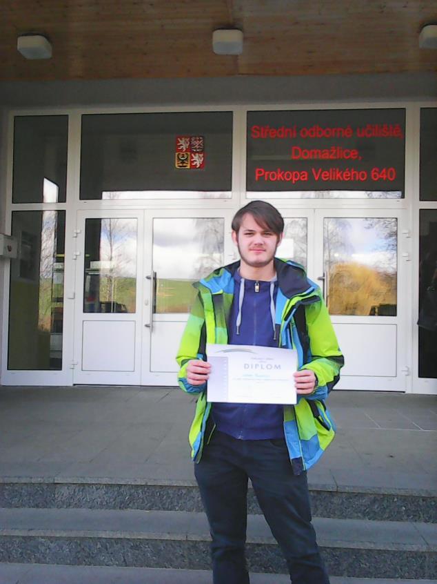Jakub Pauer vítěz okresní olympiády z anglického jazyka v kategorii středních škol a druhý nejlepší v krajském kole.