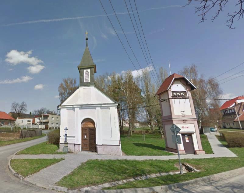 Revitalizace návsi v obci Krnčice Současný stav Pohled na kostel