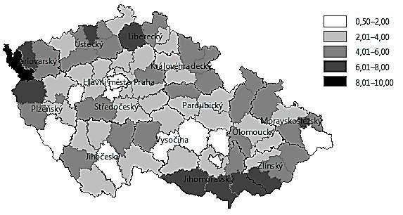 Výroční zpráva o hazardním hraní v České republice v roce 2016 Nejvyšší hustota provozoven s hrami povolenými MF byla v r. 2016 v okresech Cheb (9,0 provozovny na 10 tis.