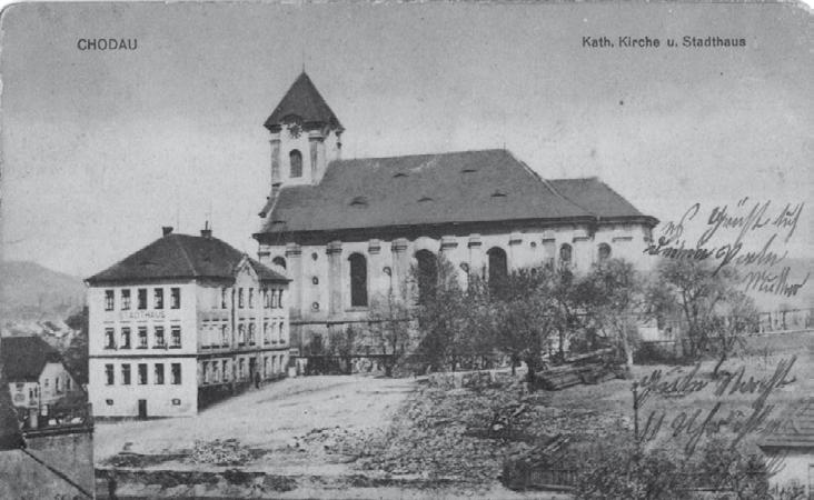 Kostel sv. Vavřince v Chodově. Paradoxně chodovský svatostánek několikrát vyhořel, zažehnut bleskem (např. v roce 1654 byl starý kostelík po zásahu do věže zničen a nakonec stržen; znovu r.