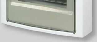 Rozteč U lišt 135 160 mm dle typu skříně. Tuhý rám.