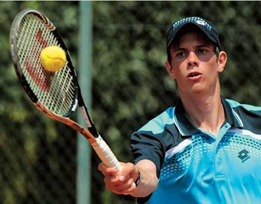 Horanský s najcennejšou trofejou Slovenský junior vyhral 52. ročník prestížneho ITF Trofeo Bonfiglio Najlepší slovenský junior Filip Horanský má za sebou skvelú sériu výsledkov.