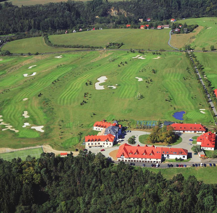 PLZEŇSKÝ KRAJ 27 Golf Klub Darovanský dvůr +20 60 211 8 www.darovanskydvur.cz Golf Klub Darovanský dvůr Darová 8 2 Břasy Jiřina Sinkulová tel.: +20 71 70 716 Petr Janoušek tel.