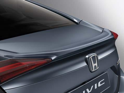 dveří podtrhuje dynamický vzhled modelu Civic sedan.
