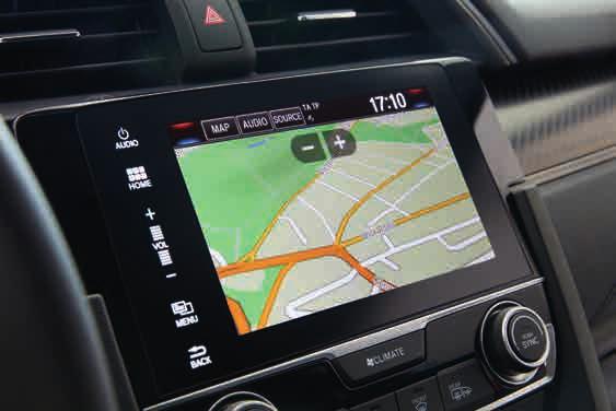 S multimediálním displejem Honda CONNECT zůstanete v kontaktu se vším, co máte v životě rádi, například oblíbenou hudbou a přáteli. Vše zajistí jeden centrální dotykový displej.